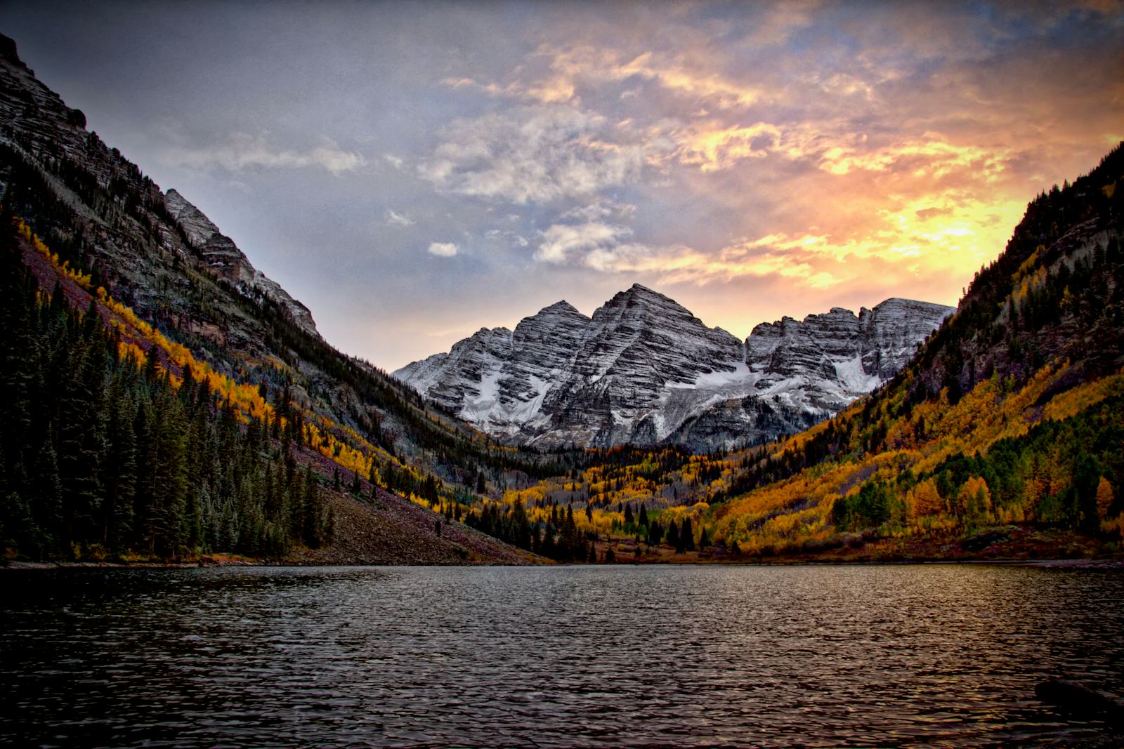 The Maroon Bells and a mountain lake in fall, Aspen, Colorado