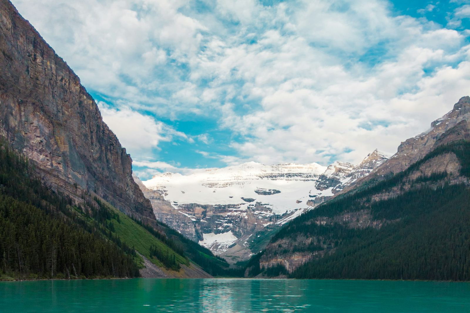Flying to Banff? Compare the Calgary Route First