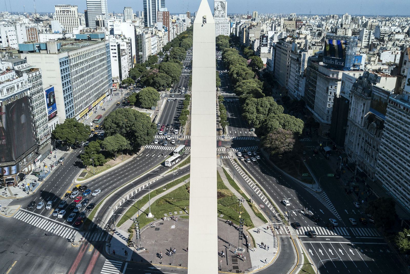 The Obelisco on Avenida 9 de Julio, Buenos Aires, Argentina