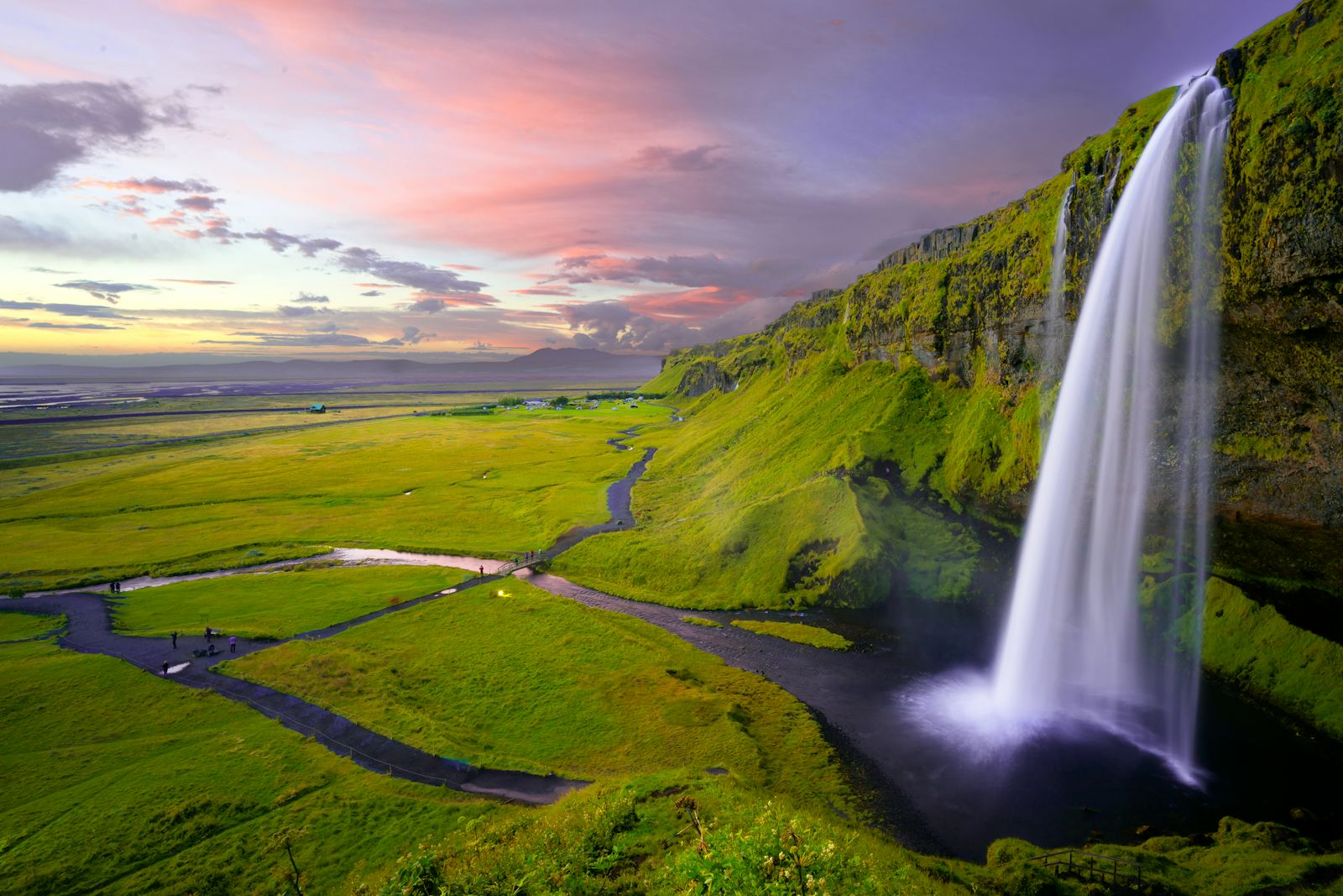 Iceland Hotels, Compared Before You Book