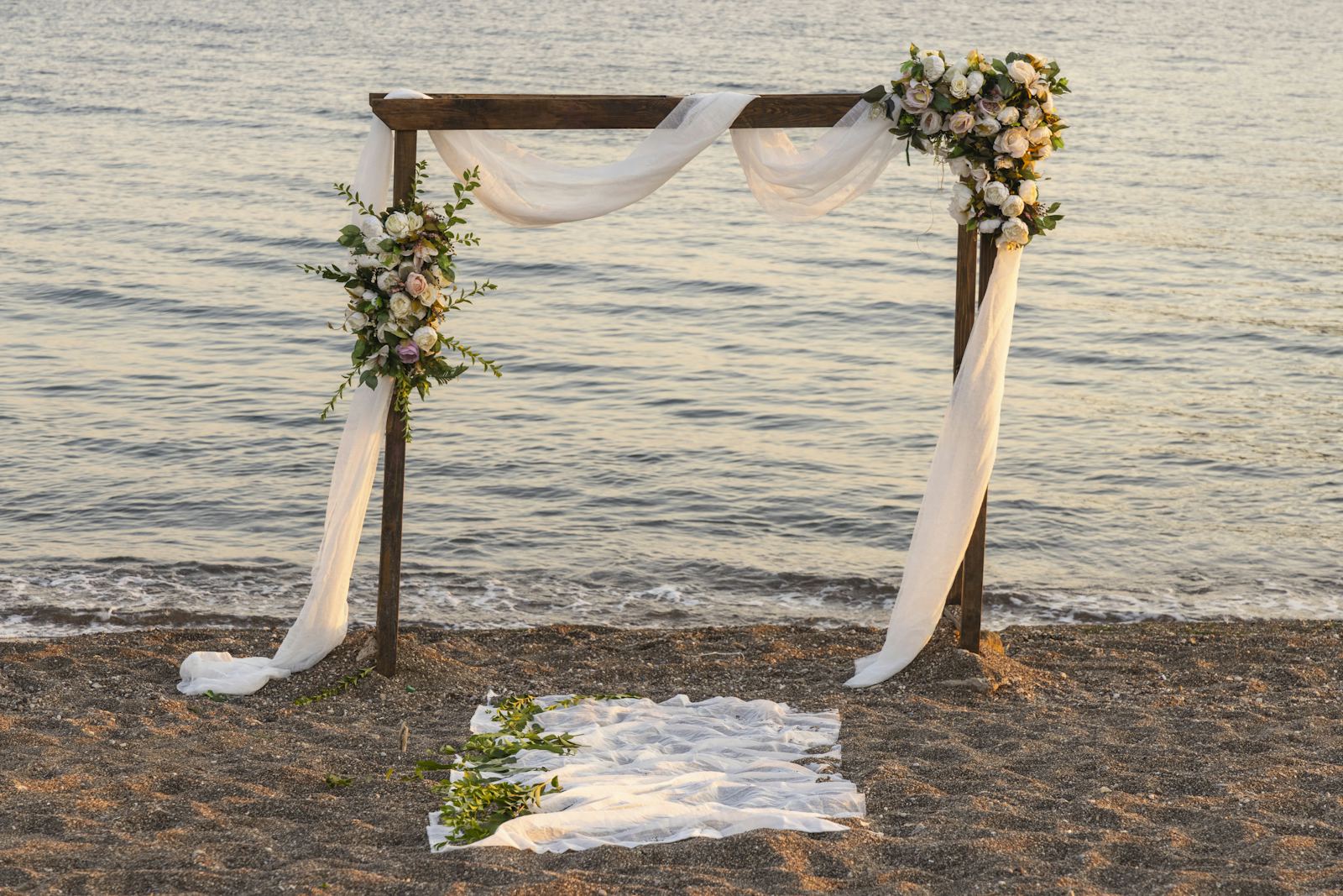 Mexico Wedding? Compare Cancรบn, Cabo & the Riviera Maya